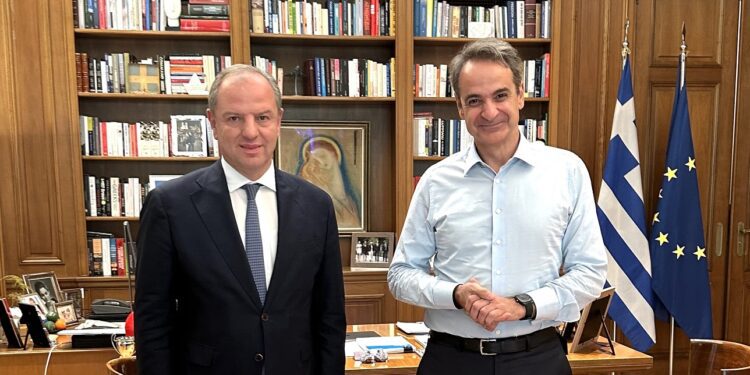 Συνάντηση του Διονύση Σταμενίτη με τον Πρωθυπουργό Κυριάκο Μητσοτάκη