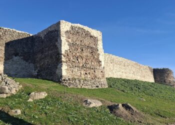 Το «ξεχασμένο» Κάστρο σε απόσταση μόλις 7 λεπτών από την Αριδαία – Έπεσαν εκατομμύρια και σχεδόν κανείς δεν το πήρε χαμπάρι