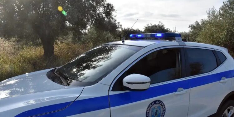 Άγρια δολοφονία: Τον πυροβόλησαν και πέταξαν τη σορό του στον Λουδία