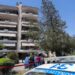 Ηλιούπολη: Οι 17χρονες άφησαν σημείωμα πριν πέσουν πιασμένες χέρι-χέρι στο κενό – «Συγγνώμη, σας αγαπάμε πολύ»