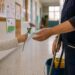 Αλμωπία: Μια μικρή κίνηση μαθητή έγινε το πιο όμορφο μήνυμα της ημέρας