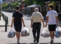 Βγήκαν για βόλτα στην Αριδαία και κατέληξαν να αλλάξουν τη μέρα ενός παππού
