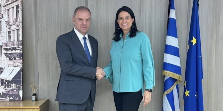 Συνάντηση Δ. Σταμενίτη με την Υπουργό Εργασίας Ν. Κεραμέως