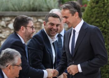 Τα μηνύματα των δημοσκοπήσεων: Σταθερά πρώτη η ΝΔ – Προβάδισμα Τσίπρα για τη δεύτερη θέση, σκαμπανεβάσματα για ΠΑΣΟΚ