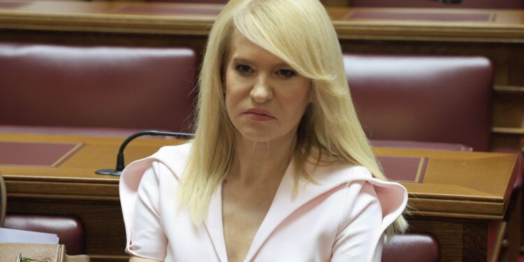 Τζάκρη για συνεργασία με το ΠΑΣΟΚ: «Εγώ και οι Δημοκράτες θα συζητήσουμε όταν η συζήτηση γίνει σοβαρή»