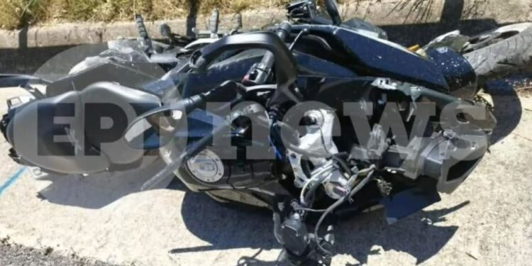 Τραγωδία: Πατέρας και γιος έχασαν τη ζωή τους σε βόλτα με τη μηχανή