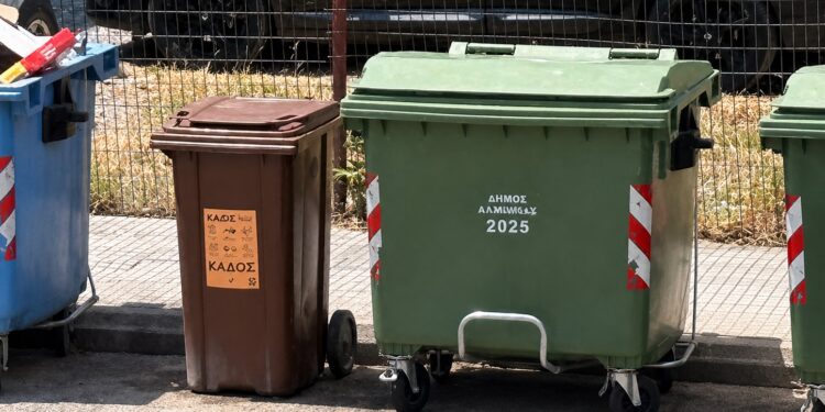 Ν. Παρούτογλου: Οι πολίτες και οι επαγγελματίες της Αριδαίας οφείλουν να χρησιμοποιούν σωστά τους κάδους