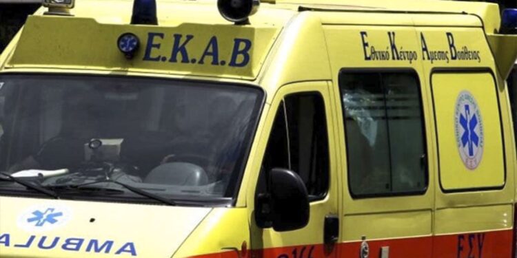 Τροχαίο στην Αλμωπία: Δύο τραυματίες από εκτροπή οχήματος στο Λουτράκι – Δύο τραυματίες