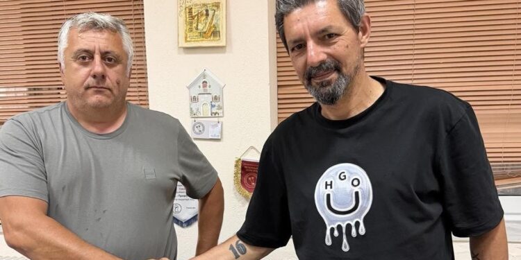 Συνεχίζει ο Βασίλης Σαμαράς στον πάγκο του Άρη Προφήτη Ηλία