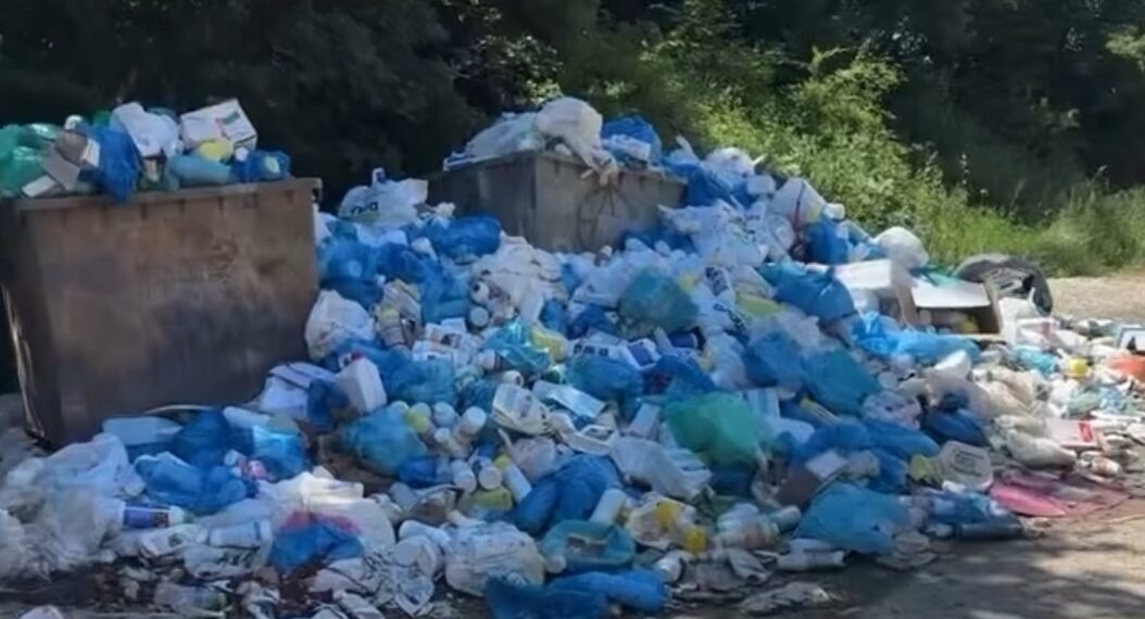 Περιβαλλοντική βόμβα στην Κερασιά Έδεσσας: Καταγγελίες για τοξικά απόβλητα και εικόνες εγκατάλειψης