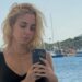 Η Δούκισσα Νομικού με μαύρο μπικίνι – Δείτε τις ολόσωμες φωτογραφίες της