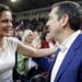 Παρασκήνιο «φωτιά»: Ο Τσίπρας εξετάζει την Αχτσιόγλου για υποψήφια στην Πέλλα