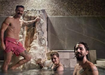 Η «Οικογένεια Τσεκμέ» έκανε στάση στα Λουτρά Πόζαρ