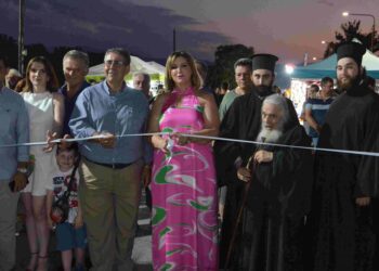 Ξεκίνησε με μεγάλη επιτυχία η 10η Εμποροπανήγυρη Σκύδρας – Μήνυμα ενότητας και συνέχειας από τη Δήμαρχο Κ. Ιγνατιάδου