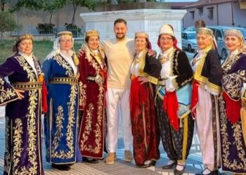 Έλαμψαν στην Πέλλα οι Αλησμόνητες Πατρίδες Αλμωπίας