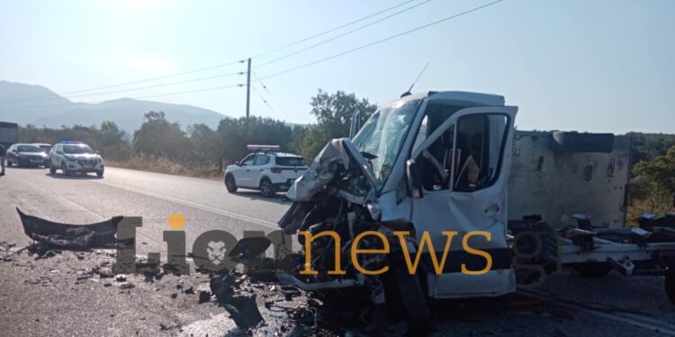 Τραγωδία στις Σέρρες: Μητέρα και γιος οι νεκροί από τη σύγκρουση αυτοκινήτου με φορτηγό
