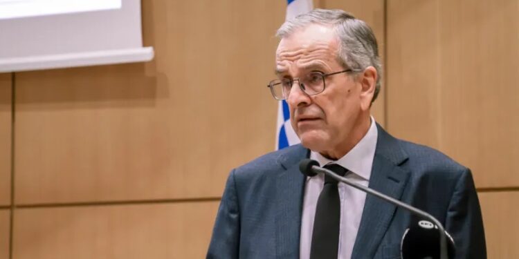 Επιταχύνει ο Αντώνης Σαμαράς – Τον Σεπτέμβριο πατάει το κουμπί