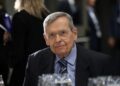 Πέθανε σε ηλικία 87 ετών ο πρώην υπουργός Στέφανος Μάνος