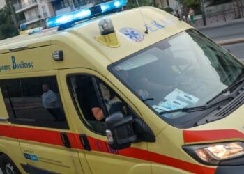 Θεσσαλονίκη: 31χρονος μαχαίρωσε 25χρονη μέσα σε διαμέρισμα – Της σταμάτησαν την αιμορραγία με τουρνικέ οι αστυνομικοί