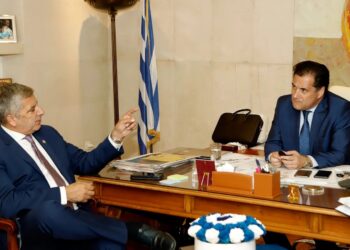Ο Άδωνις Γεωργιάδης στέλνει στην Αρχή Διαφάνειας τον Πατούλη – Οδοντιατρεία που κάνουν botox εντόπισε το MedWatch