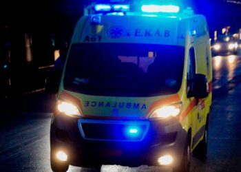 Νεκρή 21χρονη από την Πέλλα σε τροχαίο στη Ρόδο – H μηχανή της έπεσε σε παρκαρισμένο αυτοκίνητο