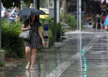 Καιρός: Αλλαγή σκηνικού με βροχές και καταιγίδες – Σε ποιες περιοχές η θερμοκρασία θα φθάσει τους 30°C