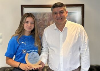Ο Δήμος Πέλλας τίμησε την πρωταθλήτρια Κωπηλασίας Πασχαλίνα Μουρατίδου για την ευρωπαϊκή της διάκριση