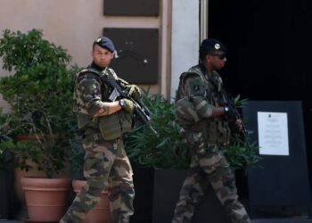 Η Γαλλία βγάζει τον στρατό στους δρόμους ενόψει των νέων διαδηλώσεων το Σάββατο