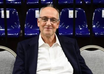 Πρωτοφανές σκάνδαλο στο ελληνικό μπάσκετ: «Ποιους θέλεις να αποβάλω με φάουλ;» ένα από τα αποκαλυπτικά μηνύματα στη δικογραφία