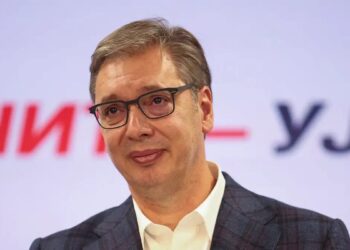 Σερβία: Ανατροπή και ήττα του Βούτσιτς στις βουλευτικές εκλογές, ιστορικό ρεκόρ ψηφοφόρων με 70% συμμετοχής – Πανηγυρισμοί στο Βελιγράδι