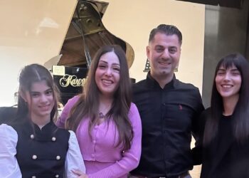 Ένα 12χρονο κορίτσι ένωσε μια ολόκληρη Αλμωπία – Κατάμεστο το Ξενιτίδειο για έναν μεγάλο σκοπό
