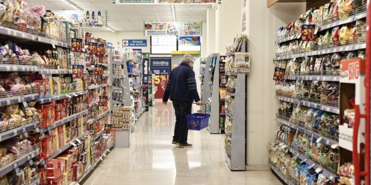 Market Pass: Έρχονται το Νοέμβριο τα vouchers των 46 ευρώ