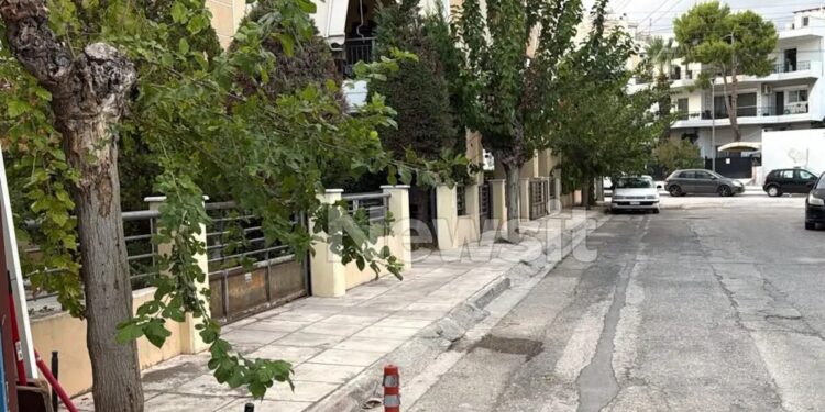 Θρίλερ: Έριχνε δηλητήριο στα γεύματα του εν διαστάσει συζύγου της – Την έπιασε η κάμερα ασφαλείας